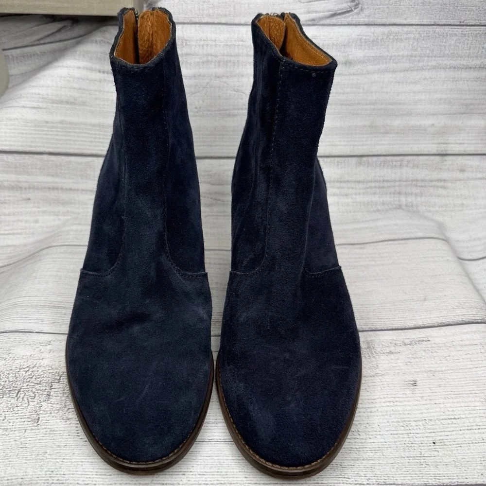 Madewell B5422 Navy Blue Suede Zip Back Heeled Ankle Boots Size 8‎